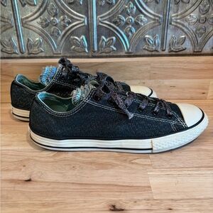 Converse All Stars Black Glitter Junior Sneakers 5 Tongue size 6